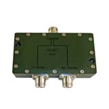 Branching filter to connect two radio devices