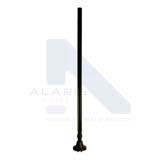 Dual-port antenna for use in the 30 - 108 and 225 - 512 MHz bands