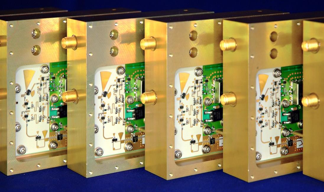 Ka Band Block Upconverter (BUC) 29.0 to 30.0GHz (LW30-797781)